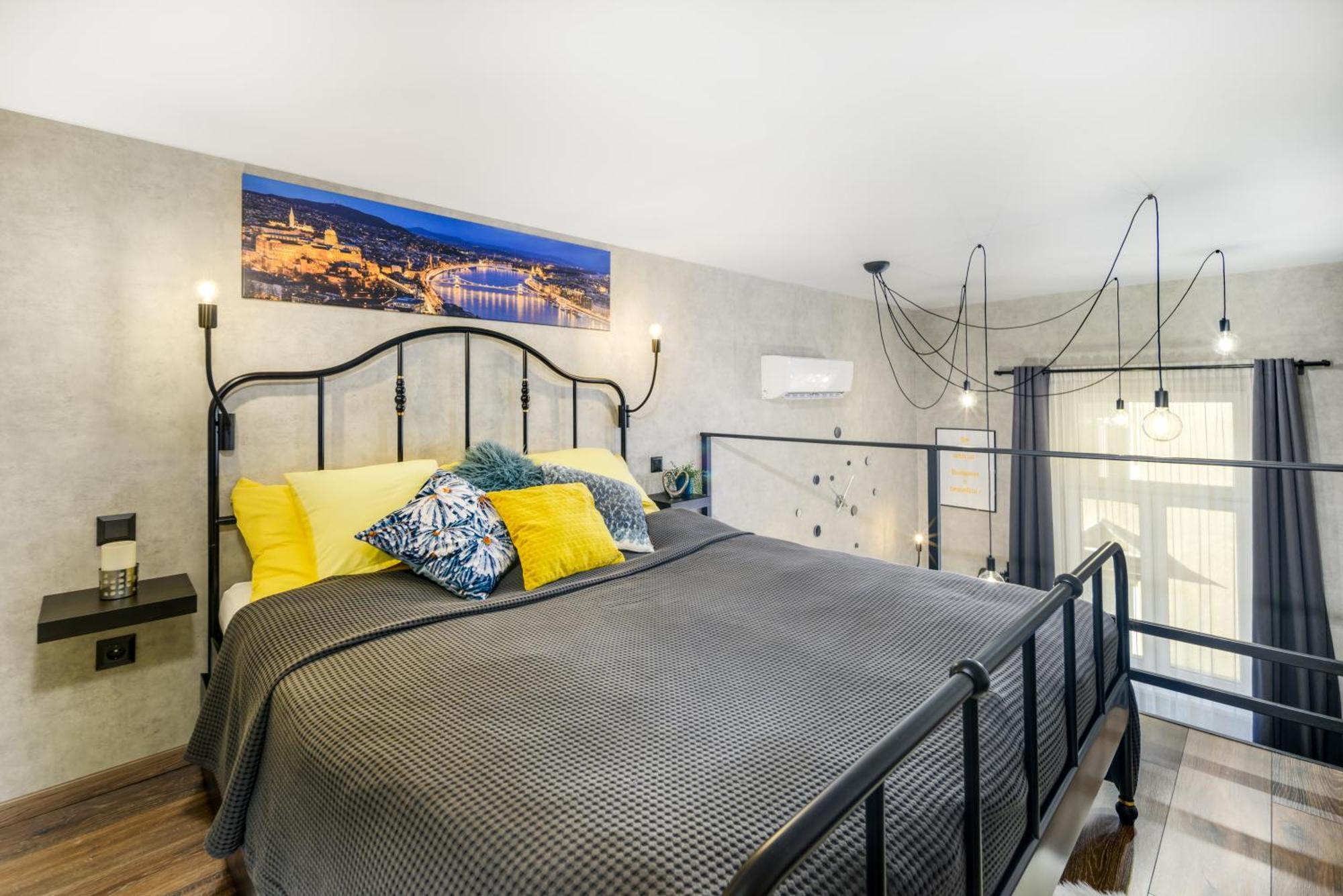 Luxury Apartment In The City Center With Parking Budapeşte Dış mekan fotoğraf